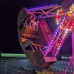 piraterevenge1 1742585540 Pirate's Revenge Carnival Ride